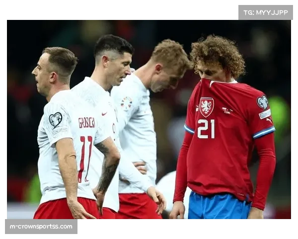 莱万多夫斯基宝刀未老 射门技术仍属顶级水准